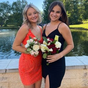 Alyce Paris Hot Coral Homecoming dress size 2